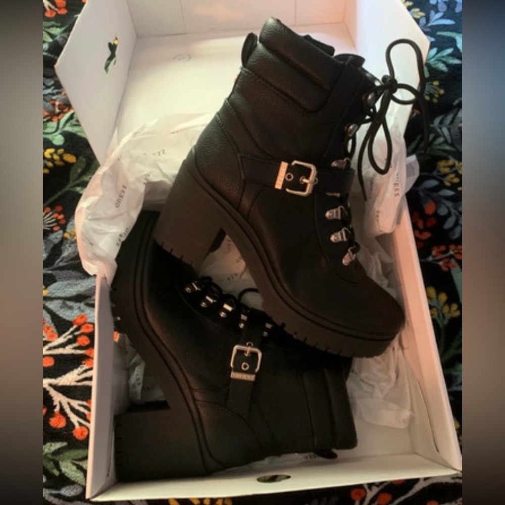 Guess Heeled Boot
